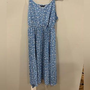 Blue daisy flower dress